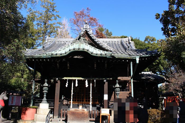 三囲神社拝殿