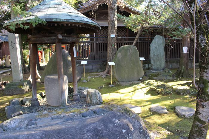 手水鉢